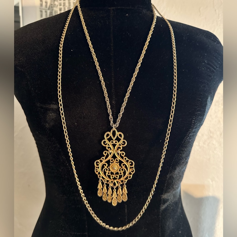 Bohemian 1960’s double gold chain with large filigree pendant.